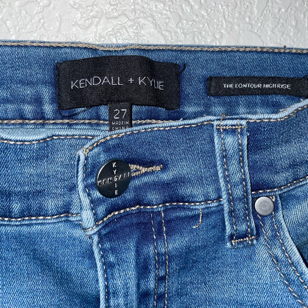 KENDALL + KYLIE jeans